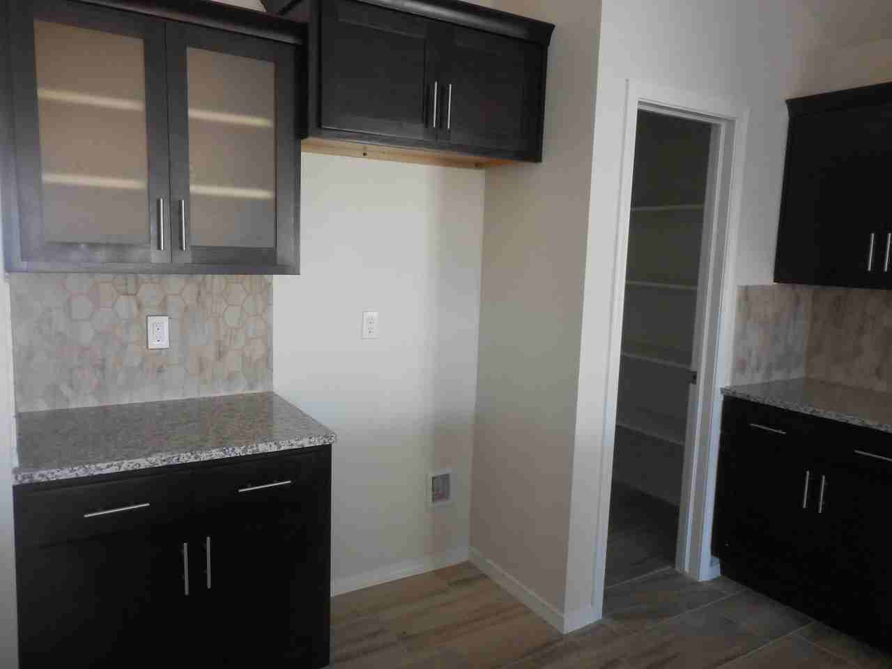 1100 Summer Night Pl - Photo 4 of 23