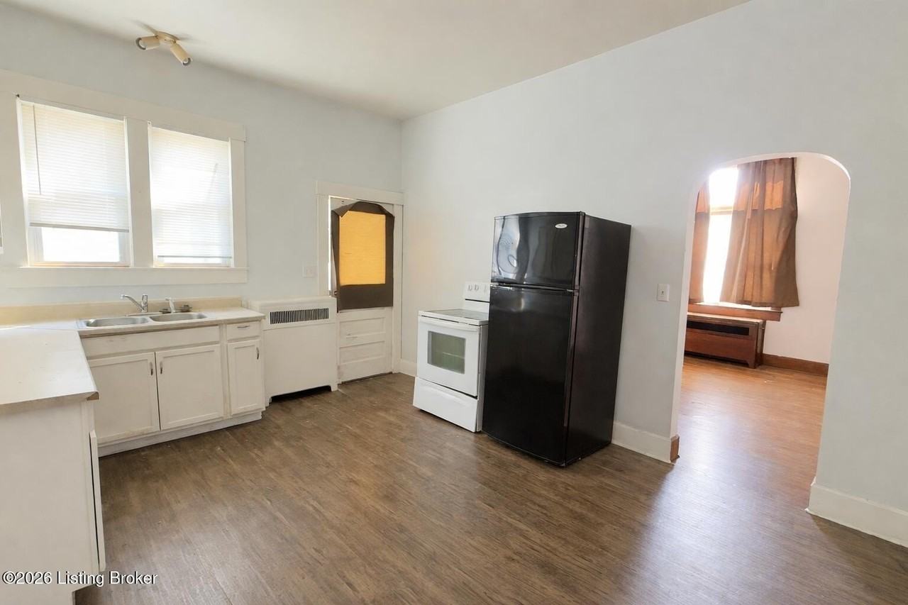 2121 Culbertson Ave #A - Photo 2 of 7