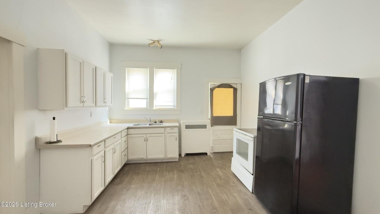 2121 Culbertson Ave #A - Photo 3 of 7