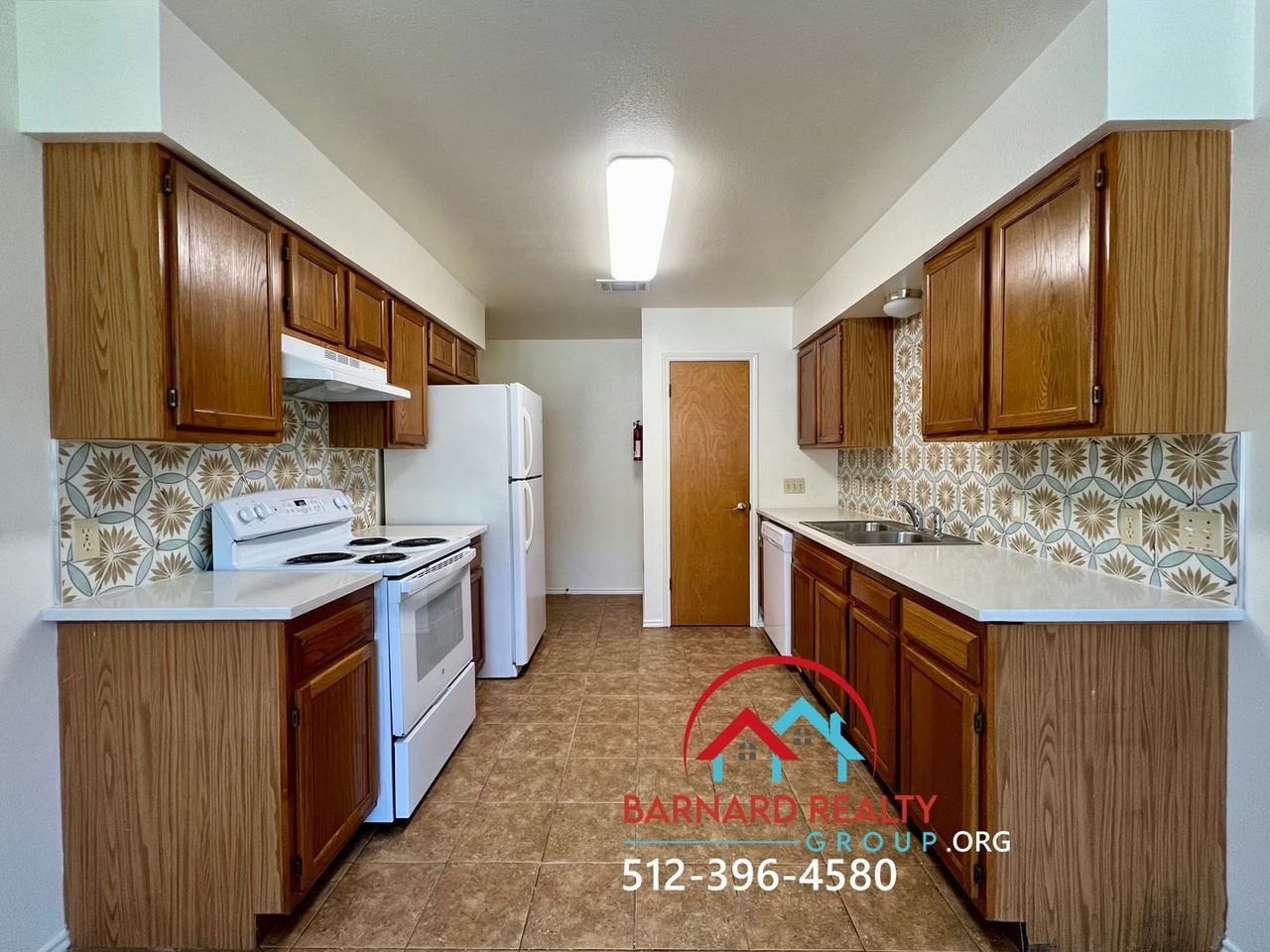 1309 Baylor Ave - Photo 7 of 23