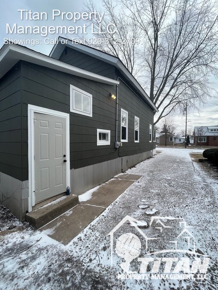 904 W 8th Ave #1 - Photo 2 of 19