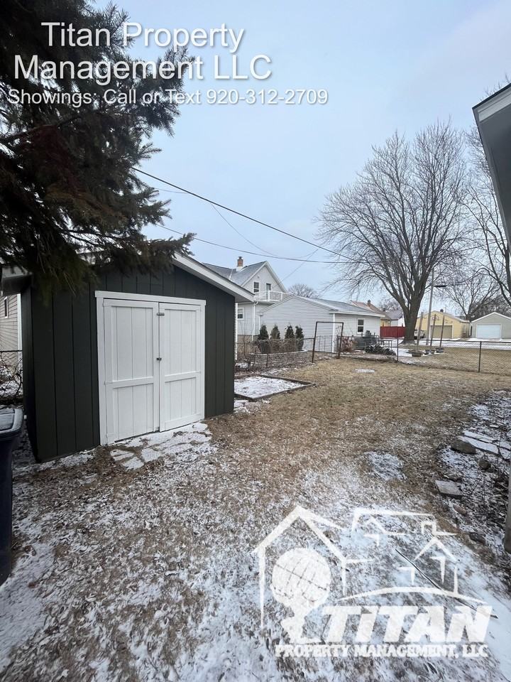 904 W 8th Ave #1 - Photo 3 of 19