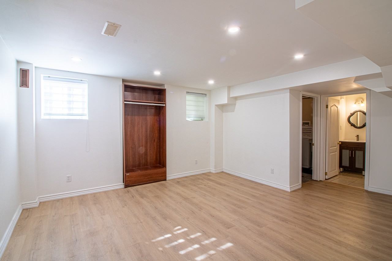 143 Nahanni Drive - Photo 2 of 10