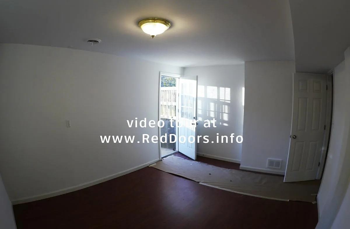 451 Heathshire Dr #1 - Photo 5 of 11