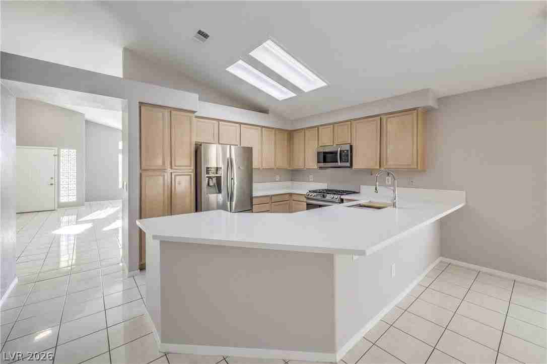 9508 Scenic Sunset Dr - Photo 4 of 16