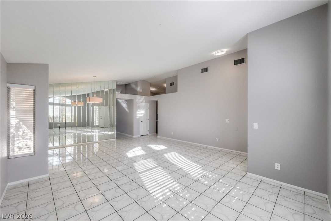 9508 Scenic Sunset Dr - Photo 5 of 16