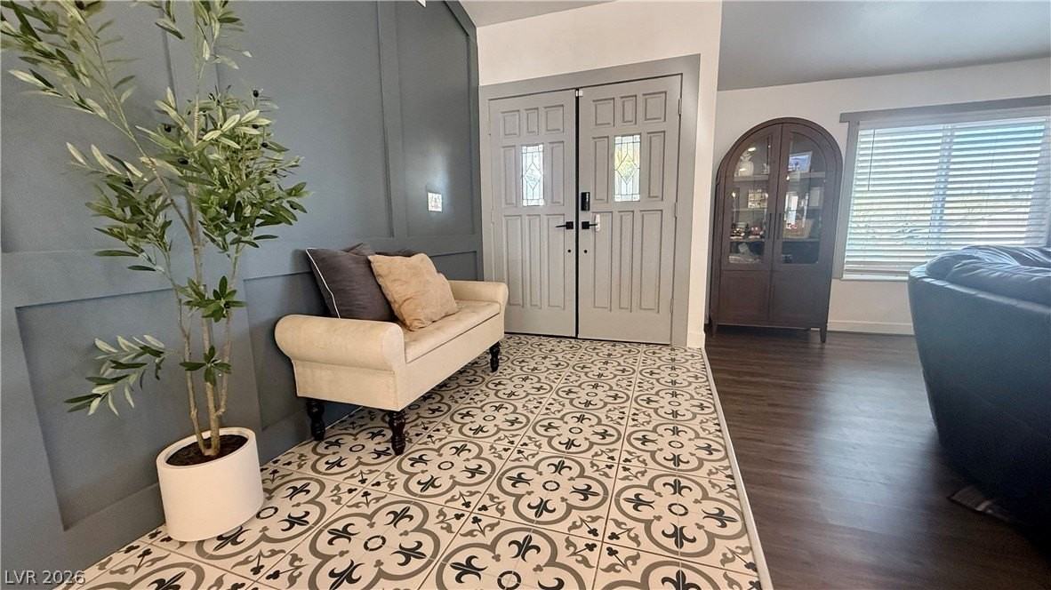 1504 Dorothy Dr - Photo 4 of 44