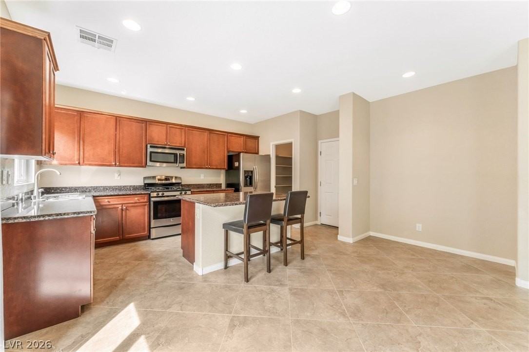 10749 Cather Ave - Photo 4 of 23