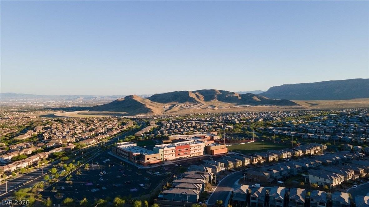 400 Red Feather Peak Ct - Photo 6 of 47