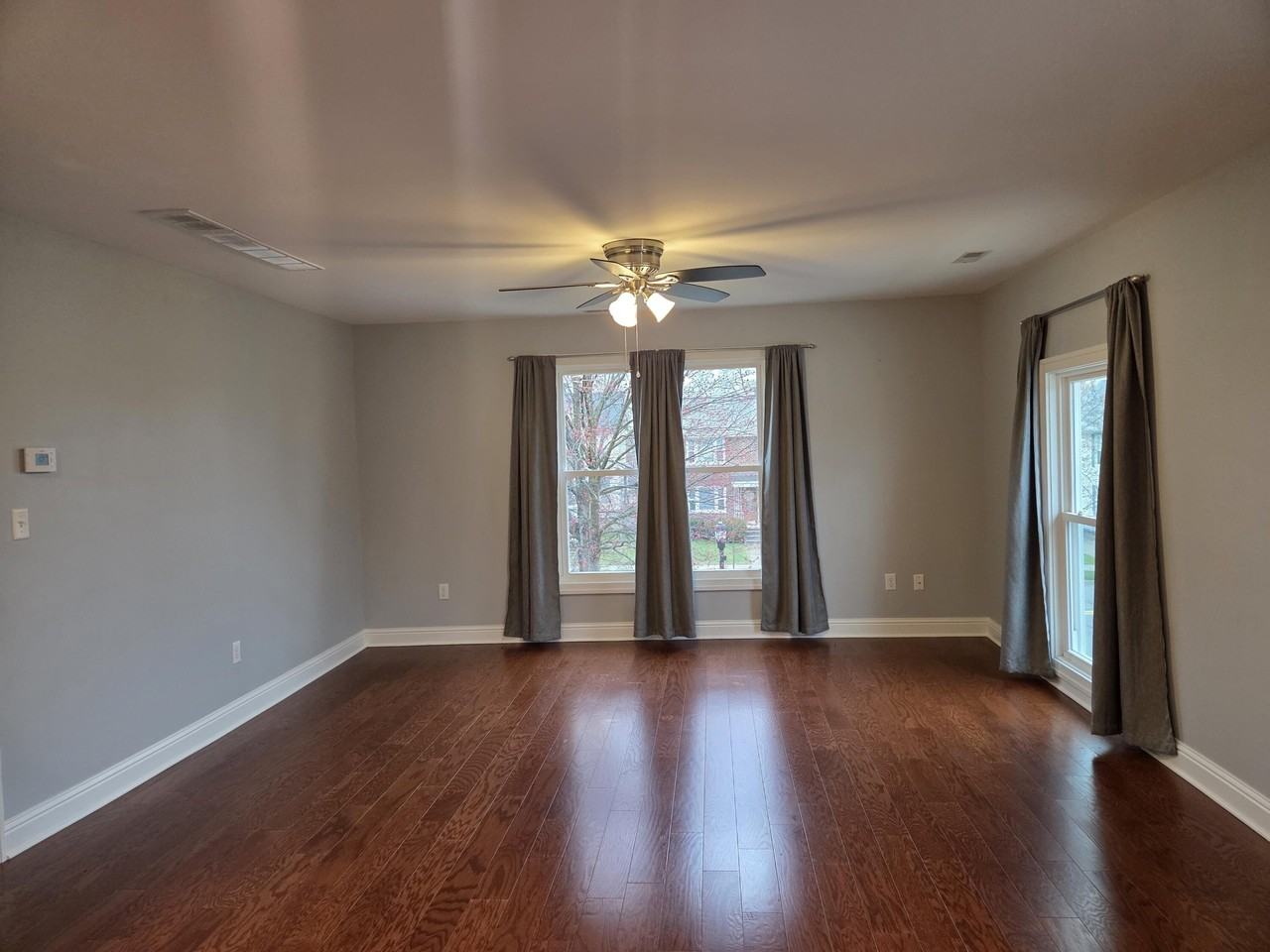 412 Starkweather St #B - Photo 3 of 17