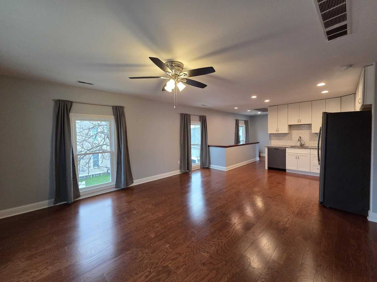 412 Starkweather St #B - Photo 7 of 17