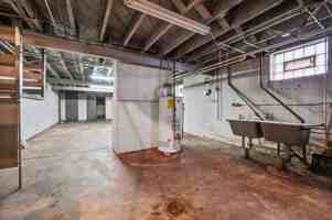 featured image of 101 E Agnew Ave