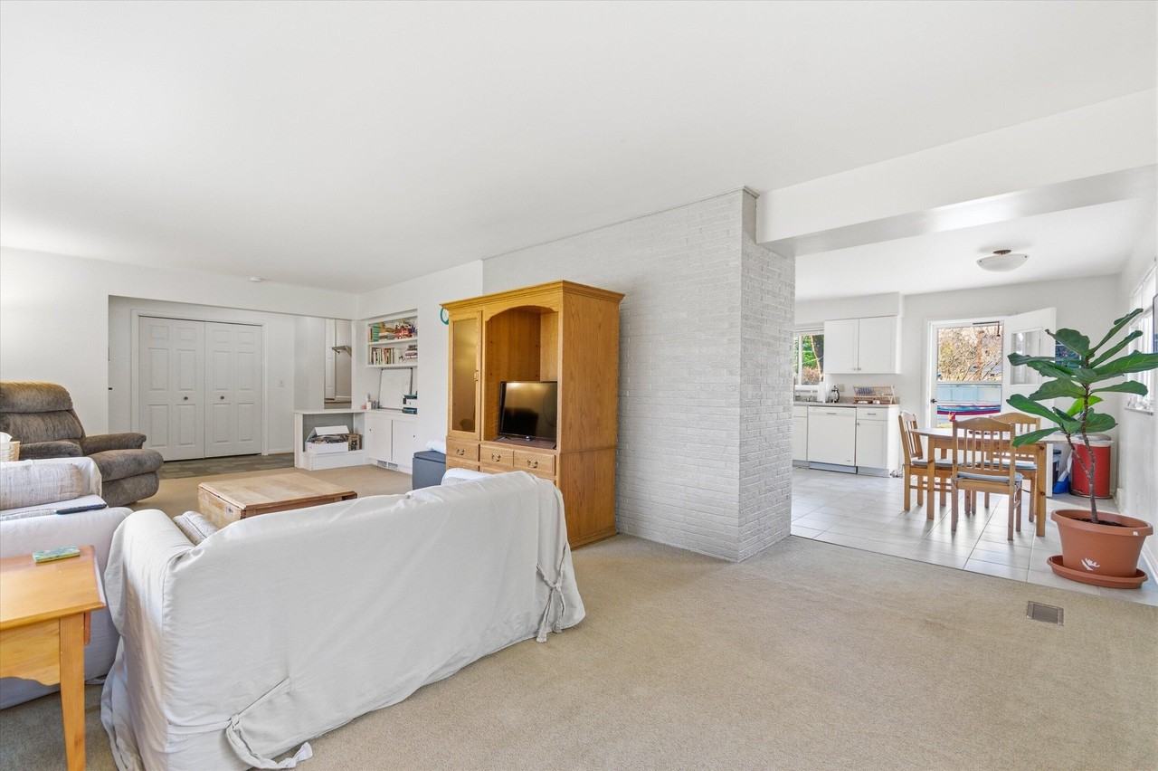 2220 E Stadium Blvd - Photo 7 of 31