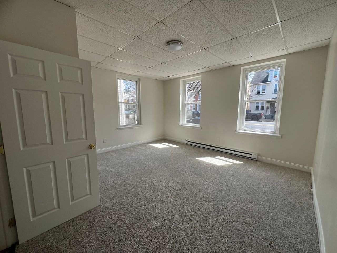 Broad & High - Photo 6 of 32