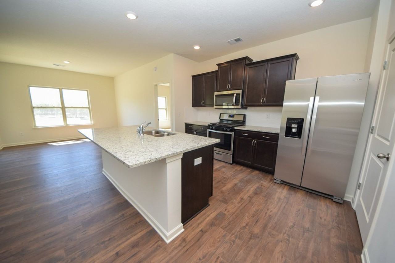 57 Empire Ln - Photo 7 of 26