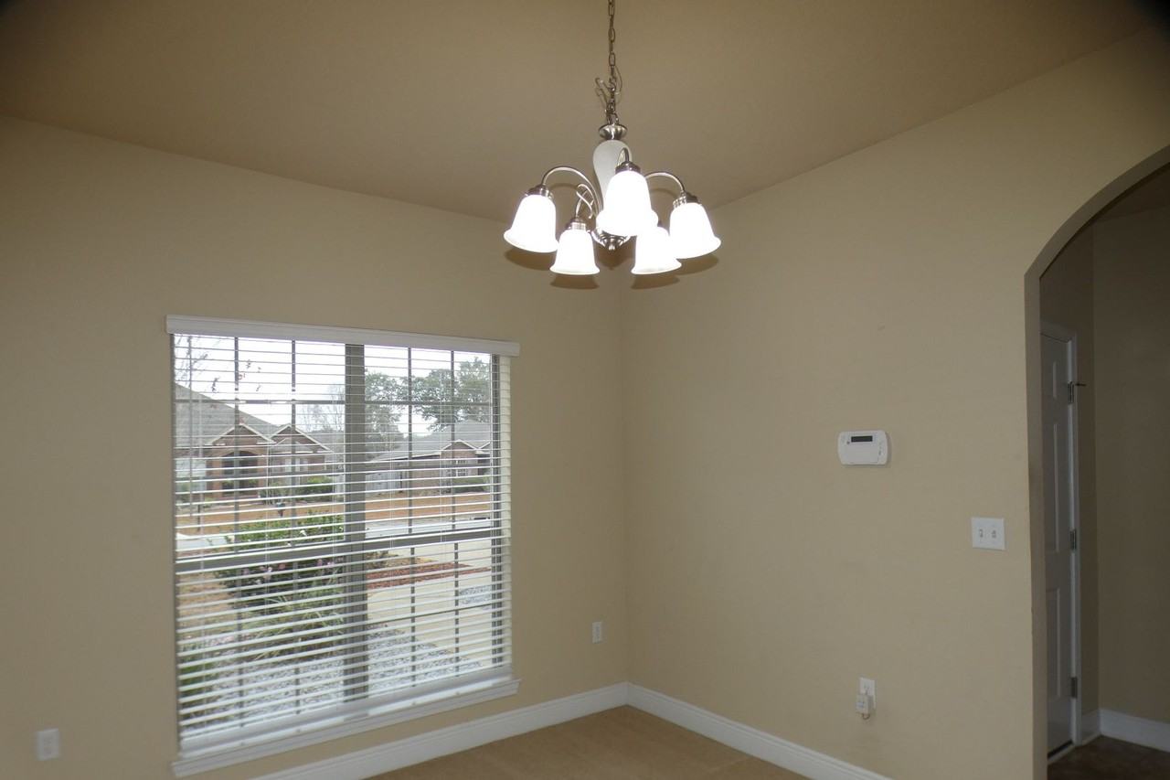 6747 Weathered Dr - Photo 6 of 28