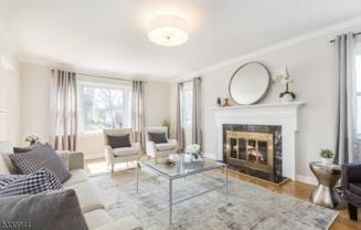 7 Evergreen Ter - Photo 1 of 1