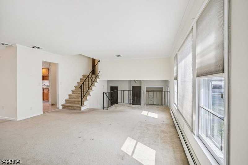 2 Eisenhower Rd - Photo 4 of 16
