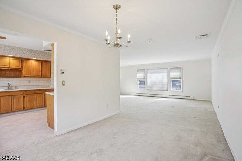 2 Eisenhower Rd - Photo 6 of 16