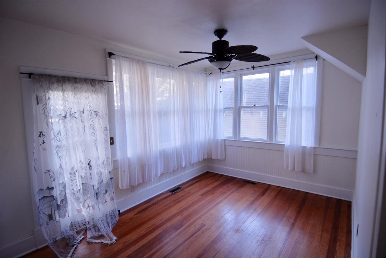 330 N Rollston Ave #1 - Photo 7 of 11