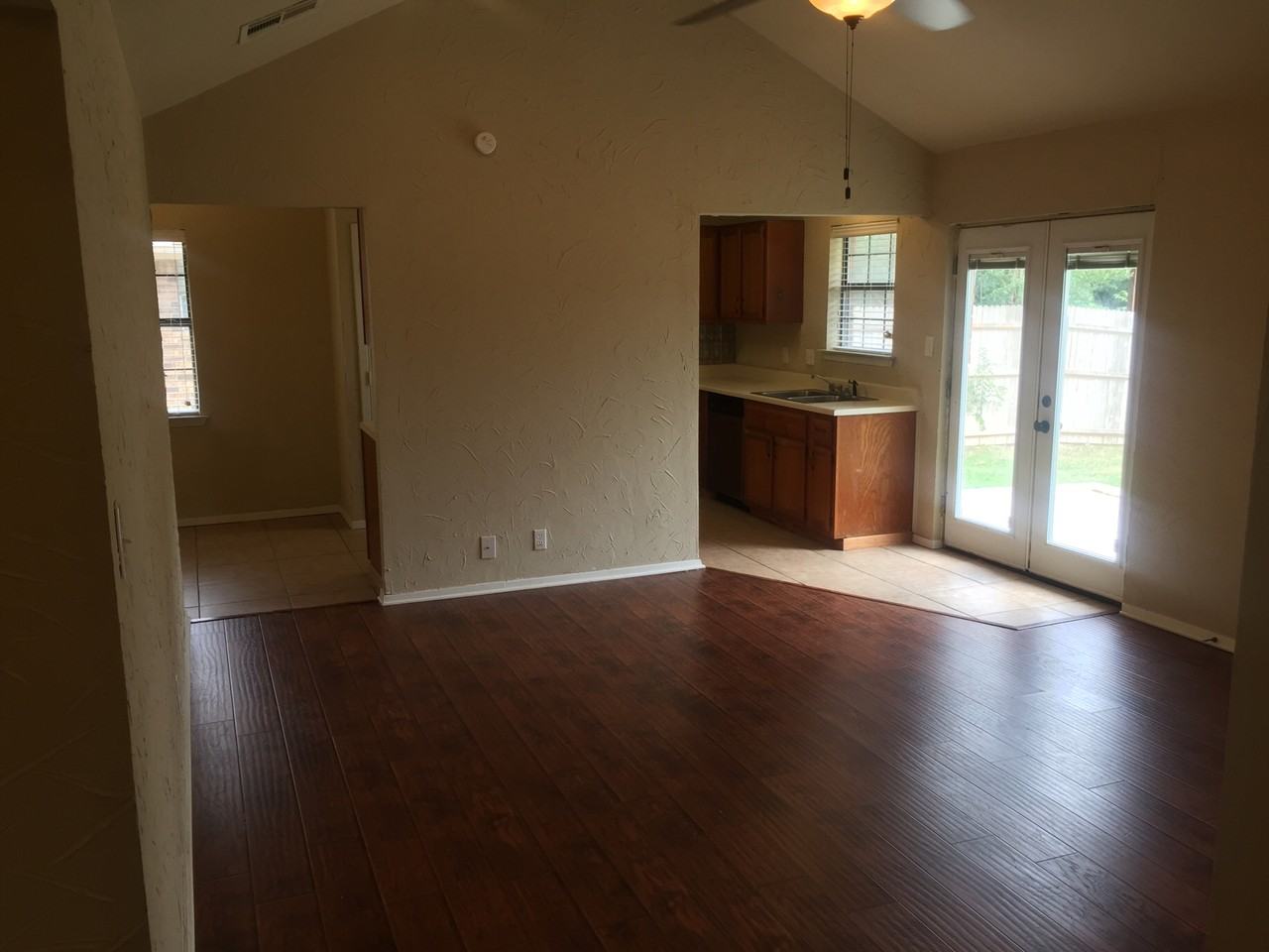 3409 S Carolina Dr #1 - Photo 6 of 25