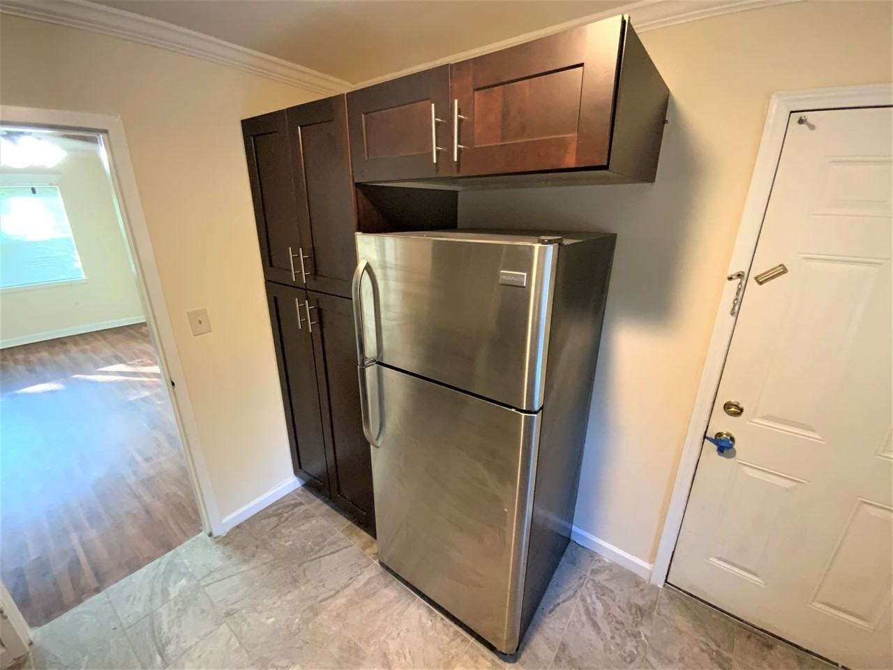 Candler Park Apartments - Photo 2 of 16