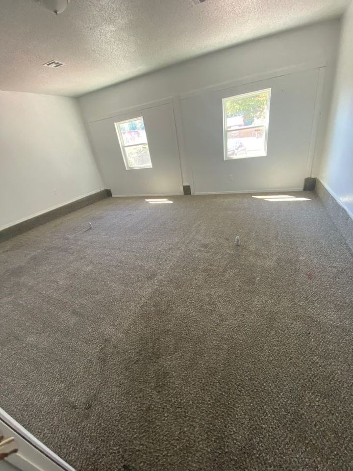 4920 Cinderella Dr - Photo 3 of 12