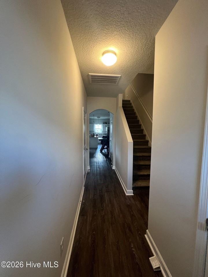 210 Shallowbag Bay Ln - Photo 3 of 24