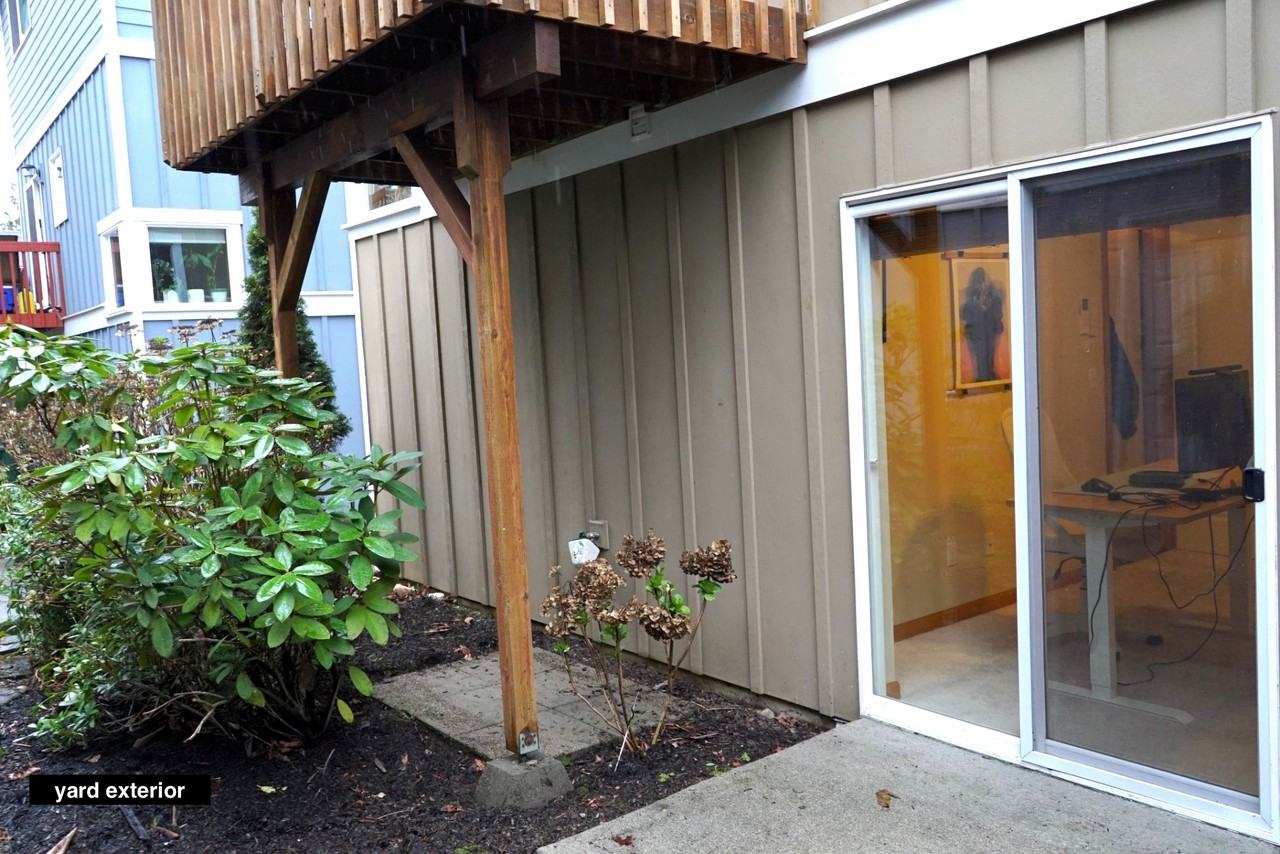 3010B Northeast 137th Street #3010B - Photo 6 of 25