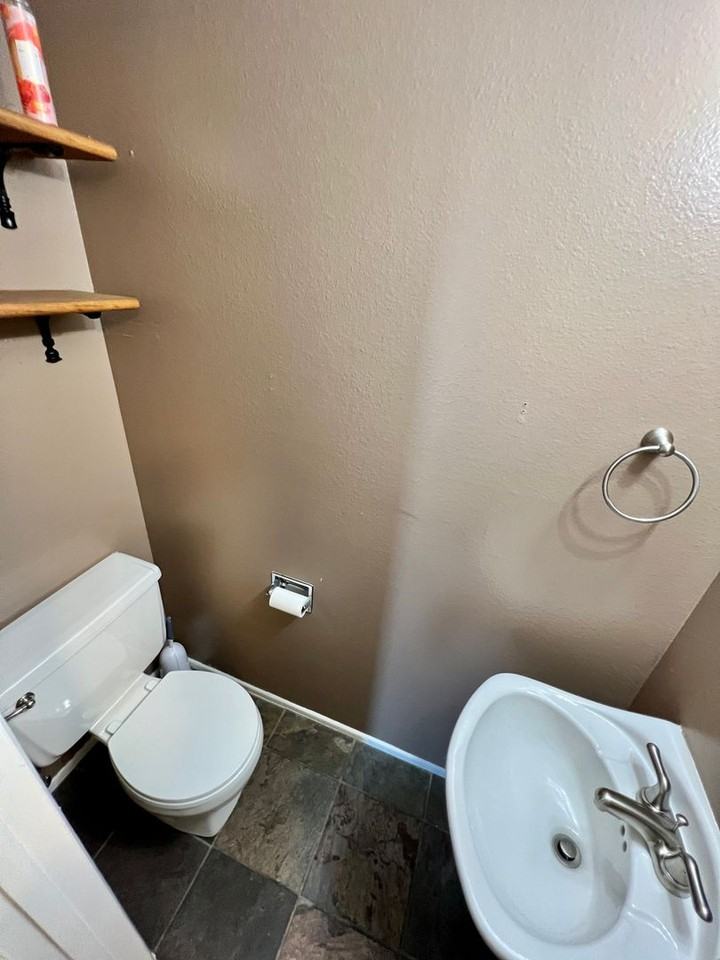 3354 S Flower St #11 - Photo 7 of 16