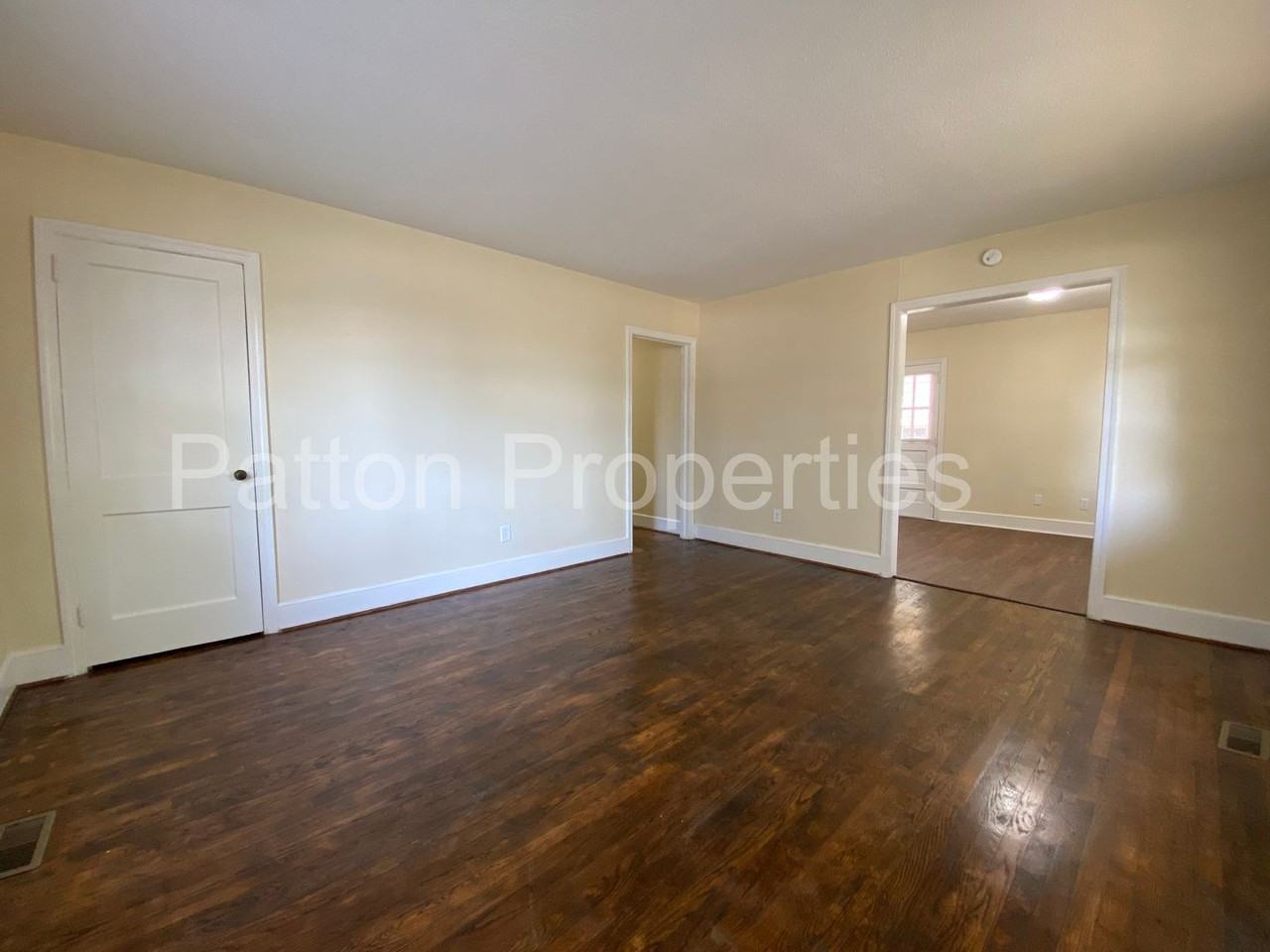 2408 High St - Photo 3 of 13