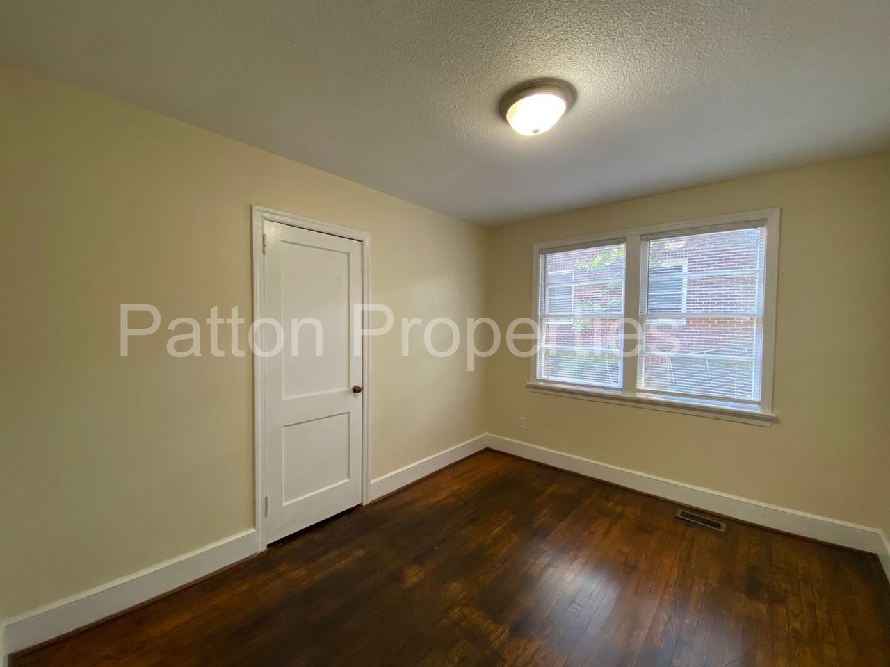 2408 High St - Photo 5 of 13