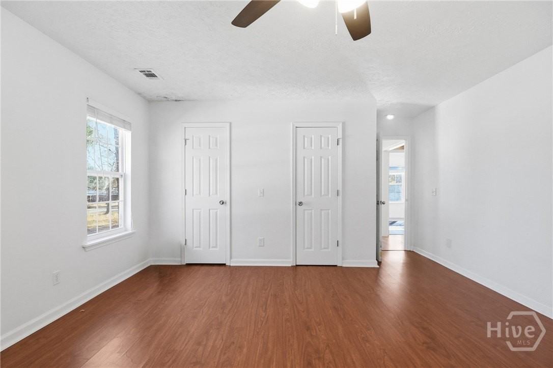 375 Pine Needle Dr - Photo 6 of 24