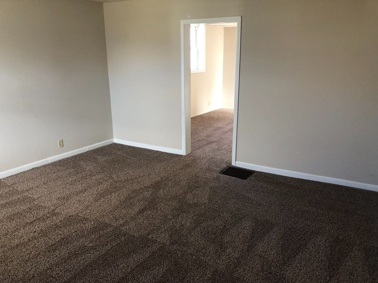 4133 Lafayette St - Photo 2 of 8