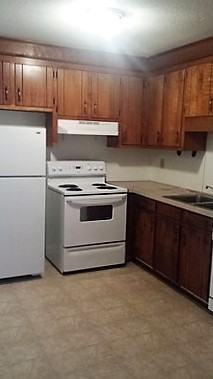 401 Golf Rd #204 - Photo 4 of 15