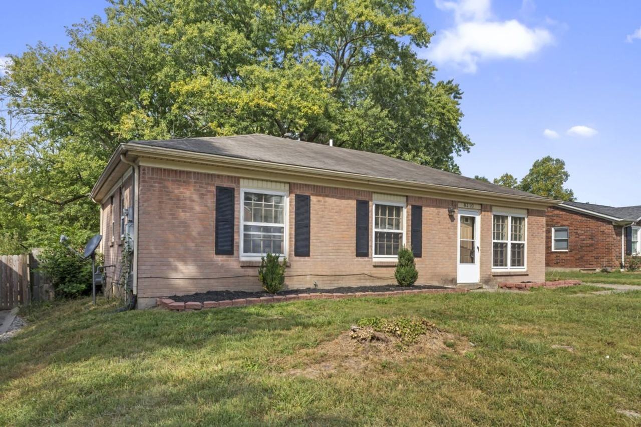 8210 Candelabrum Pl - Photo 3 of 18