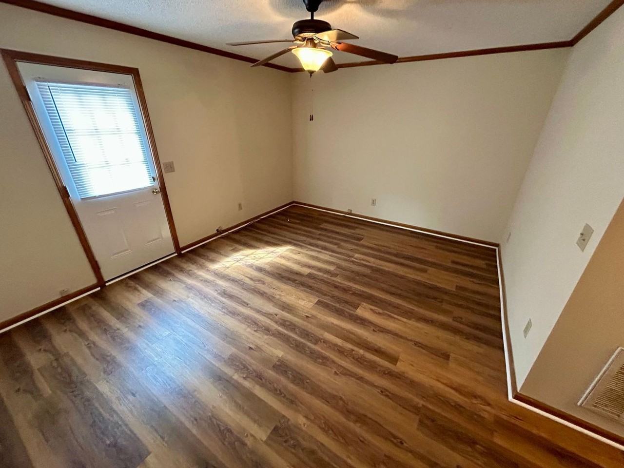 28 Highland Ave #D - Photo 2 of 13