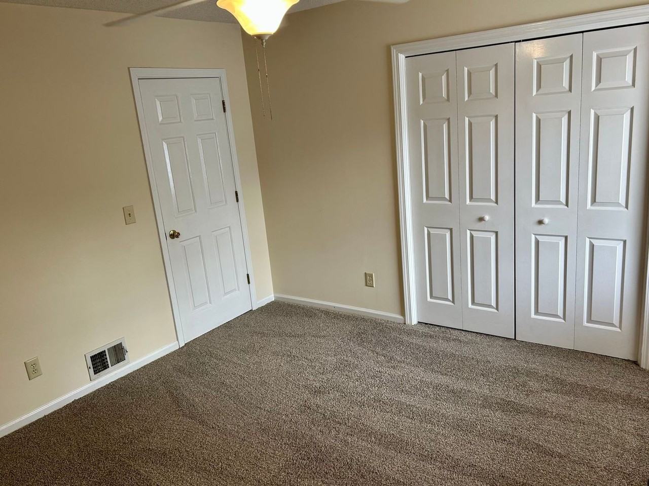 28 Highland Ave #D - Photo 7 of 13