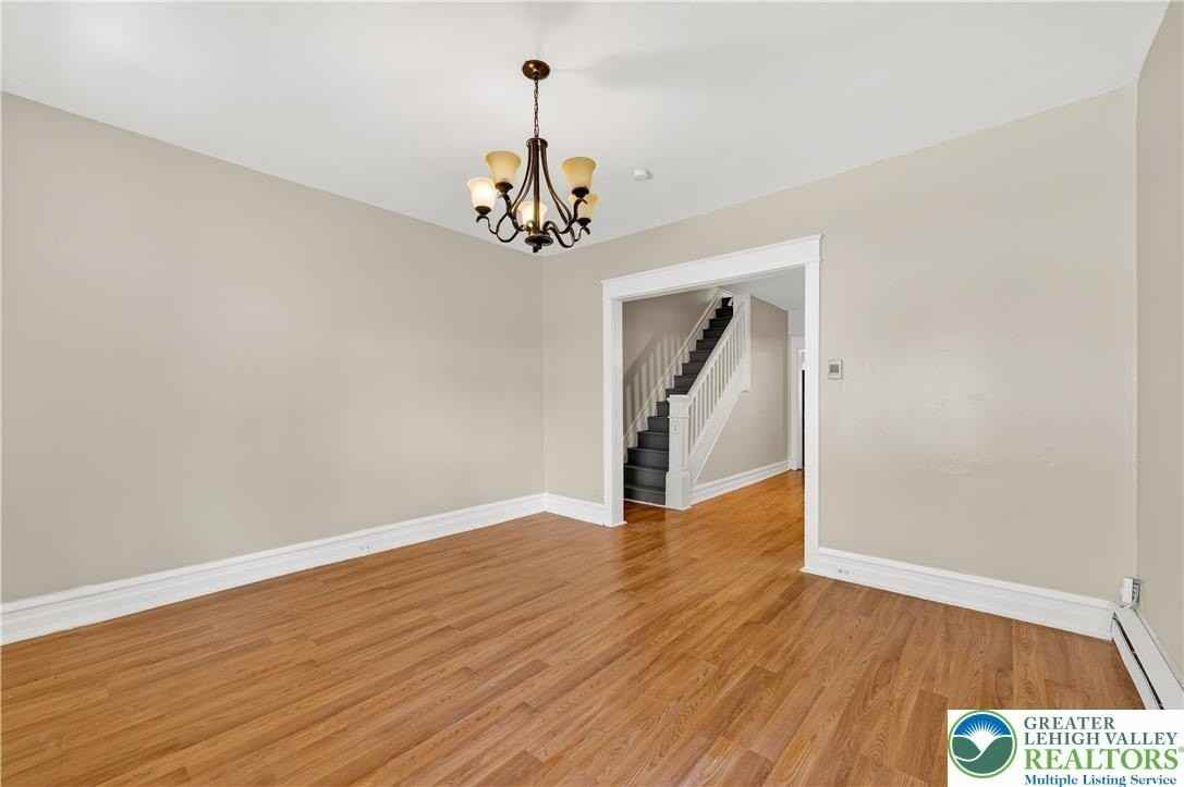 503 W Gordon St - Photo 6 of 30