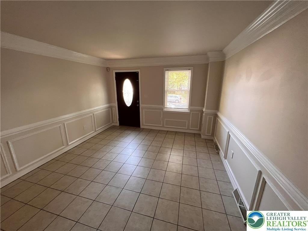 628 N 20th St - Photo 5 of 9