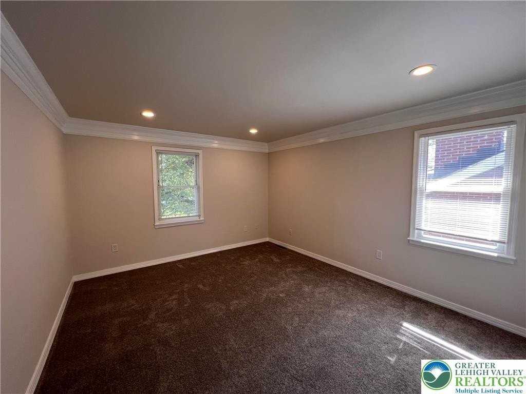 628 N 20th St - Photo 7 of 9