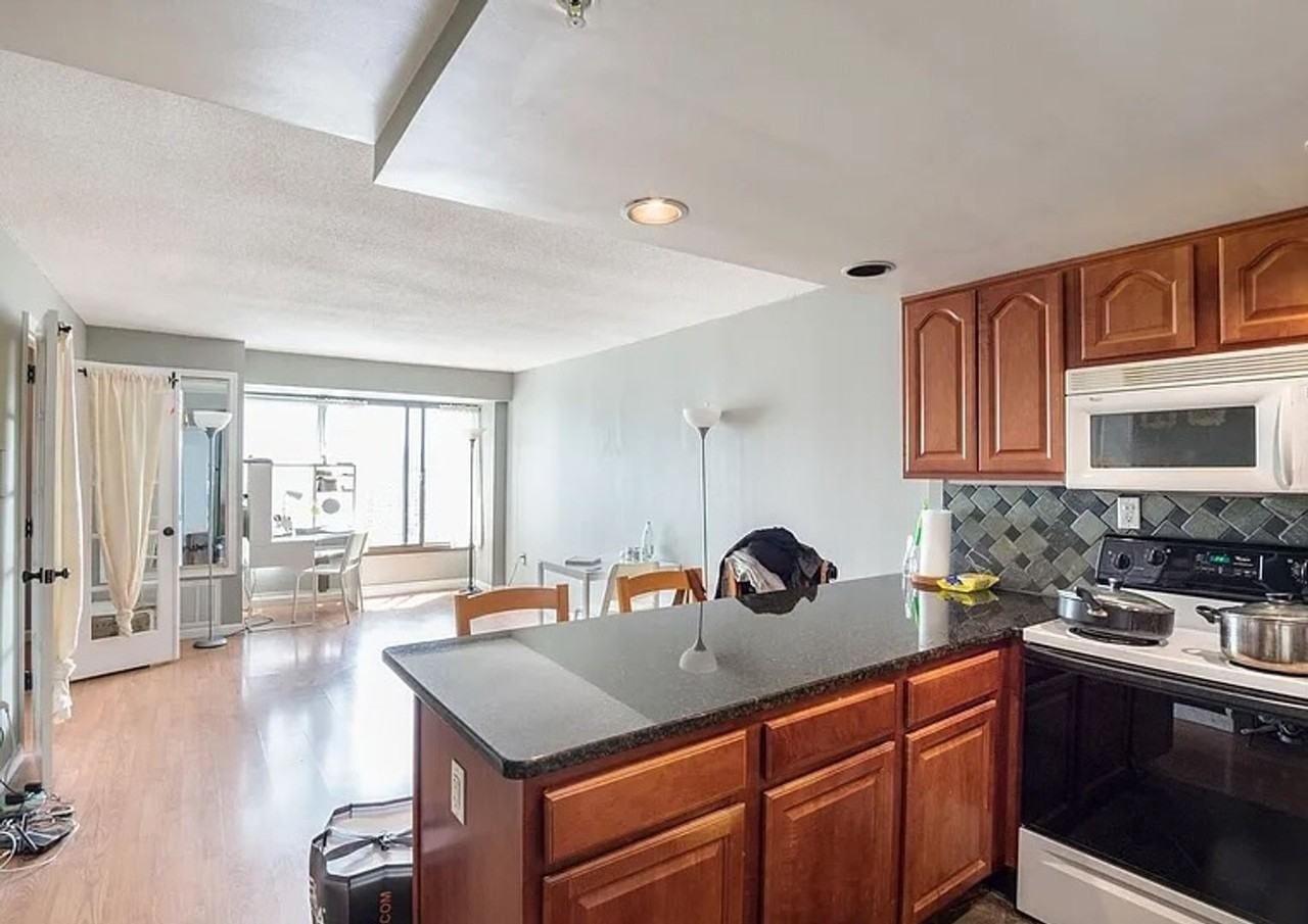 2001 Hamilton St #1916 - Photo 4 of 17