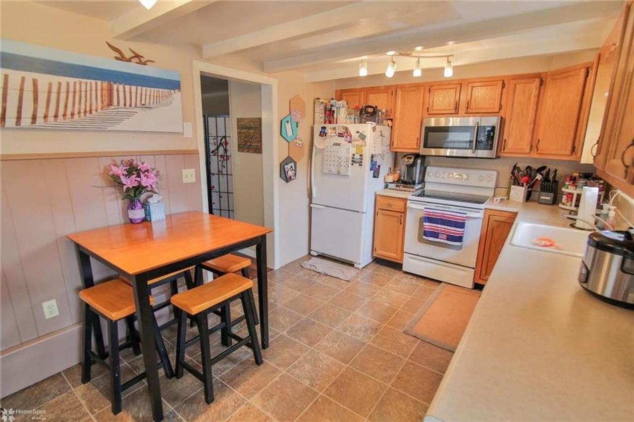 2238 2nd St - Photo 6 of 17