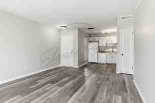 555 N Dupont Ave #A08 - Photo 1 of 1