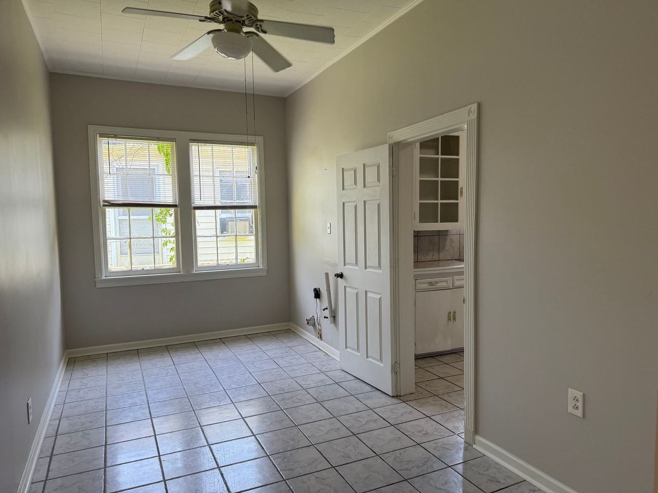 427 General Mouton Ave #A - Photo 4 of 15