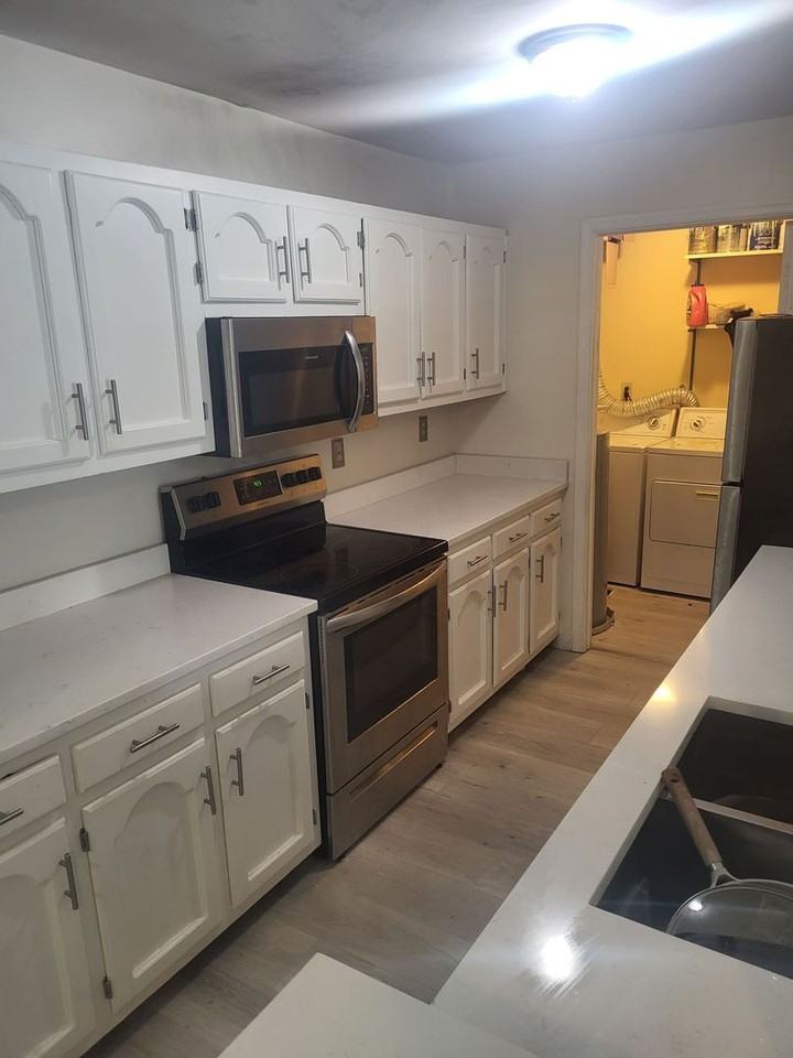 414 Delaware Ave #218 - Photo 4 of 10