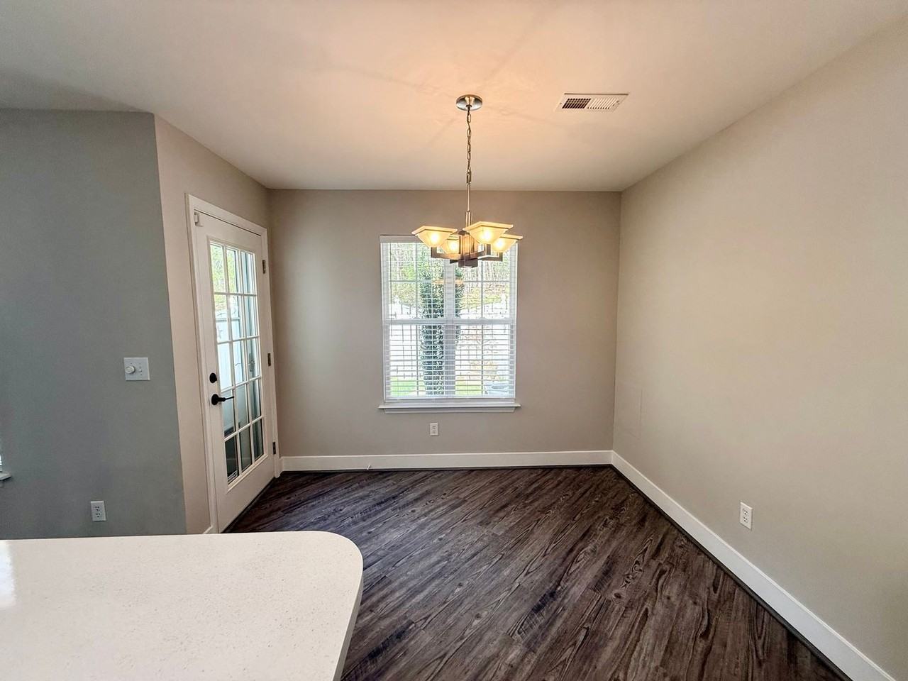 917 Creek Crossing Trl - Photo 6 of 33