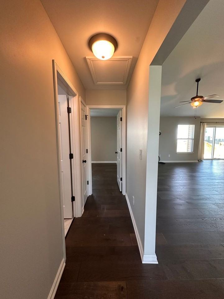 16303 Rockcrest View Ln - Photo 6 of 36