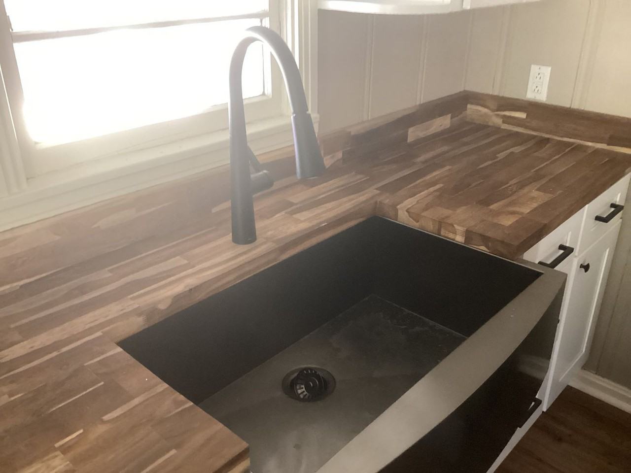 1425 Ewing Ave - Photo 5 of 11