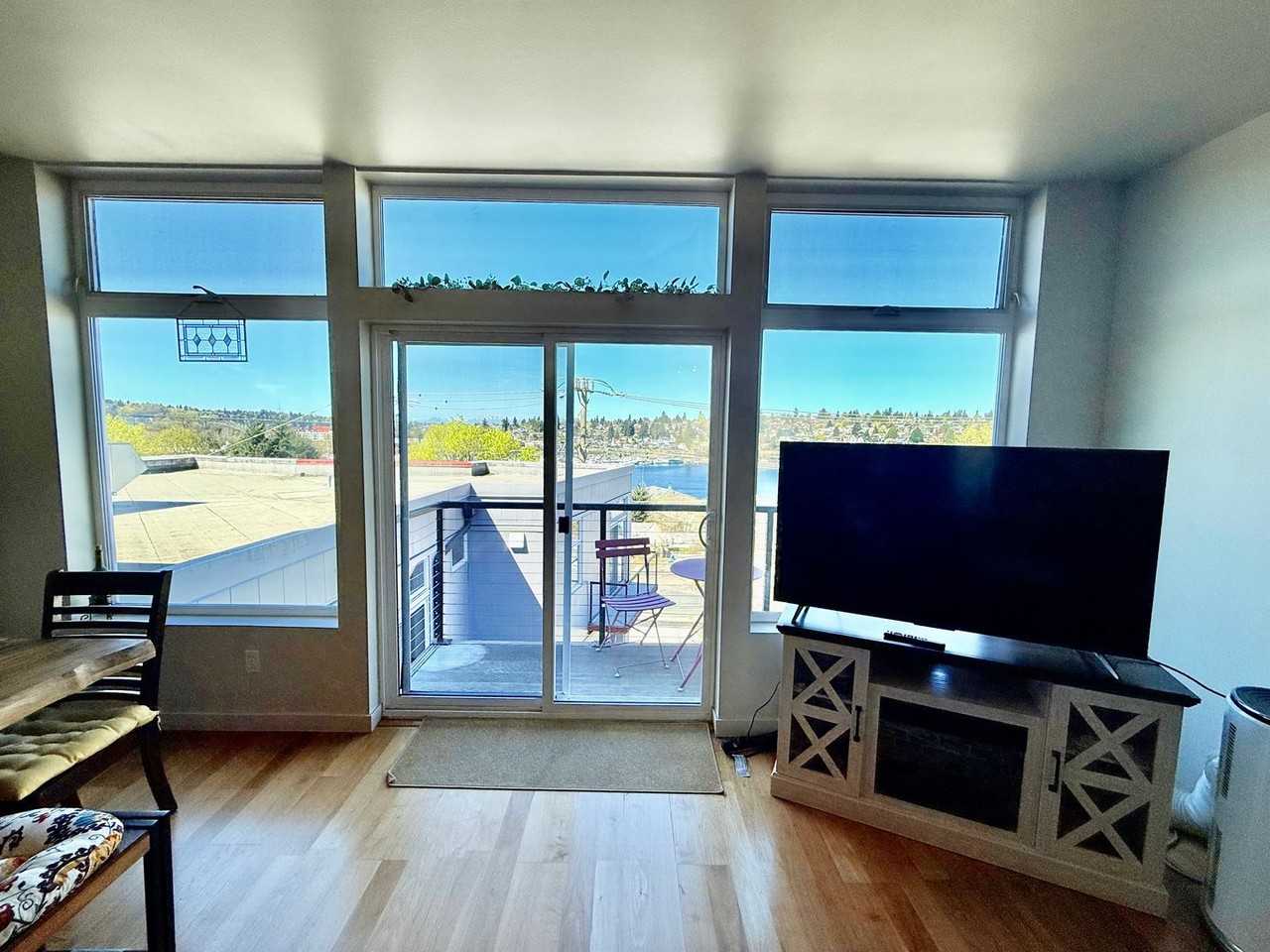 2960 Eastlake Ave E #411 - Photo 6 of 16